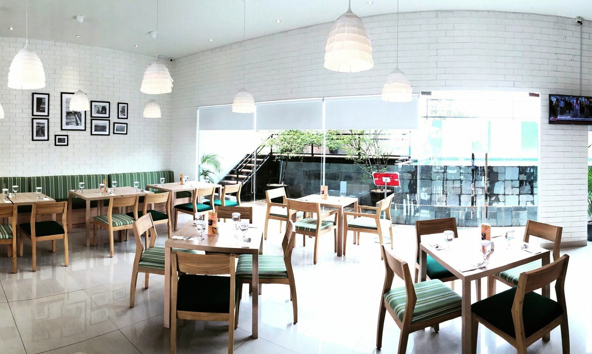 Agria Hotel Bogor Exterior foto