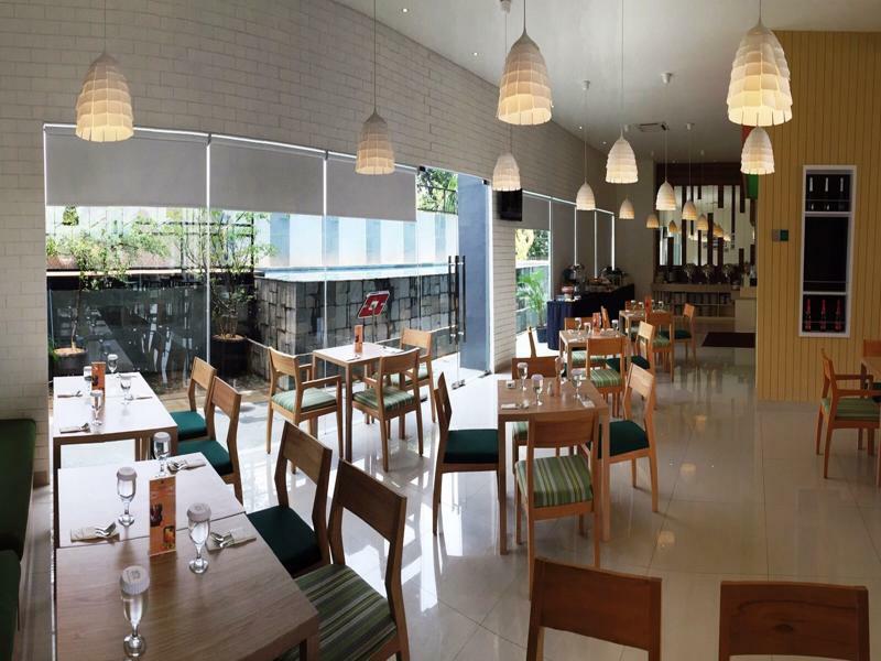 Agria Hotel Bogor Exterior foto